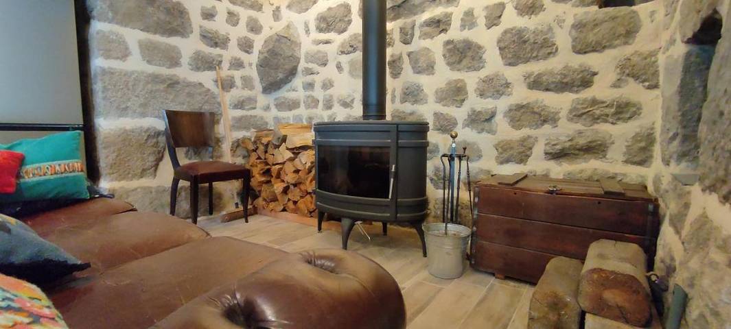 Location de vacances pour 2 personnes, avec vue et jardin à Saint-Agrève - 4