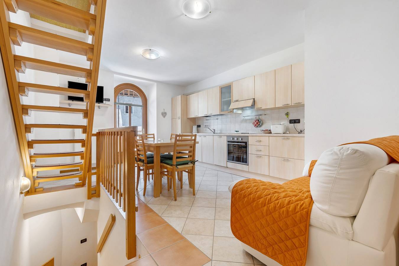 Ganze Wohnung, Casa Donati – Großzügige Ferienwohnung im Bergdorf in Bono (Comano Terme), Comano Terme