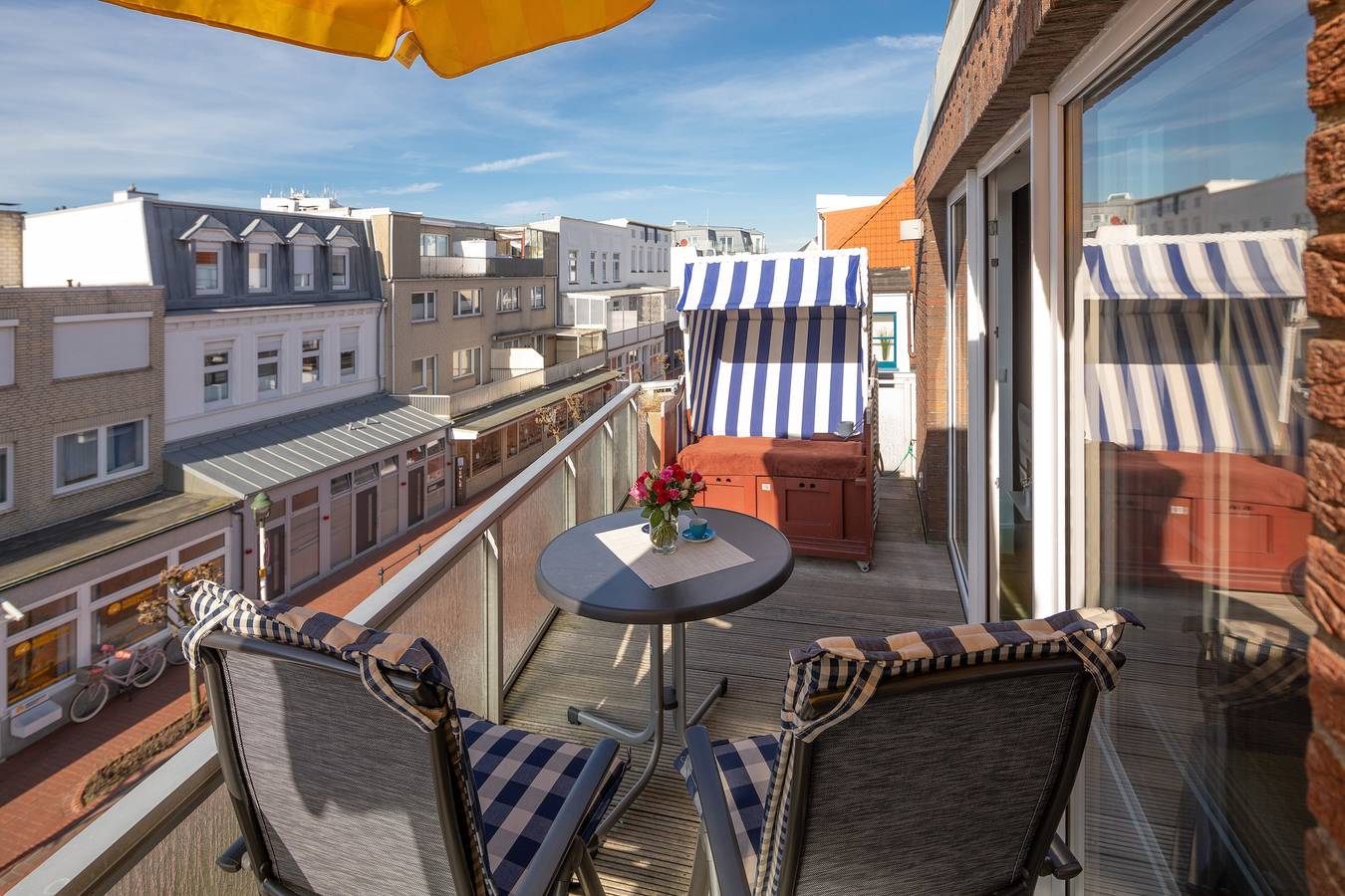 Ganze Wohnung, Ferienwohnung 'Sommertraum Im 3 Jahreszeiten' mit Balkon und Wi-Fi in Norderney