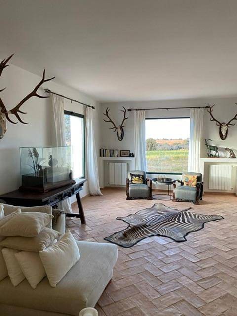 Chalet para 12 personas, con vistas además de piscina y jardín en Parque natural de las Lagunas de Ruidera - 4