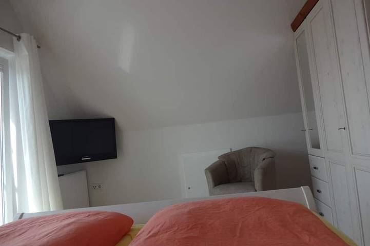 Gemütliches Ferienhaus für bis zu 5 Personen in ruhiger Lage von Greetsiel in Greetsiel, Krummhörn