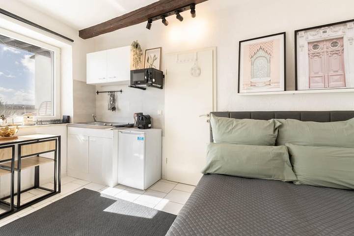 Ferienwohnung für 2 Personen, mit Balkon in Neuwied