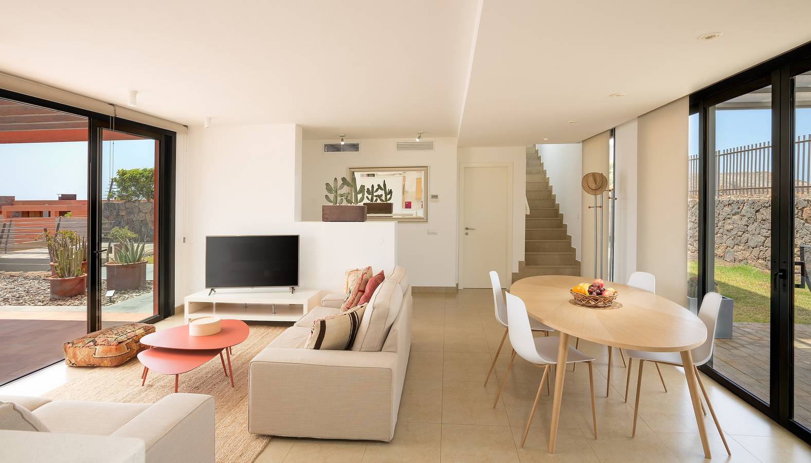 Las Terrazas Villa 3 met zeezicht, Wifi, zwembad, tuin & terrassen, foto 7