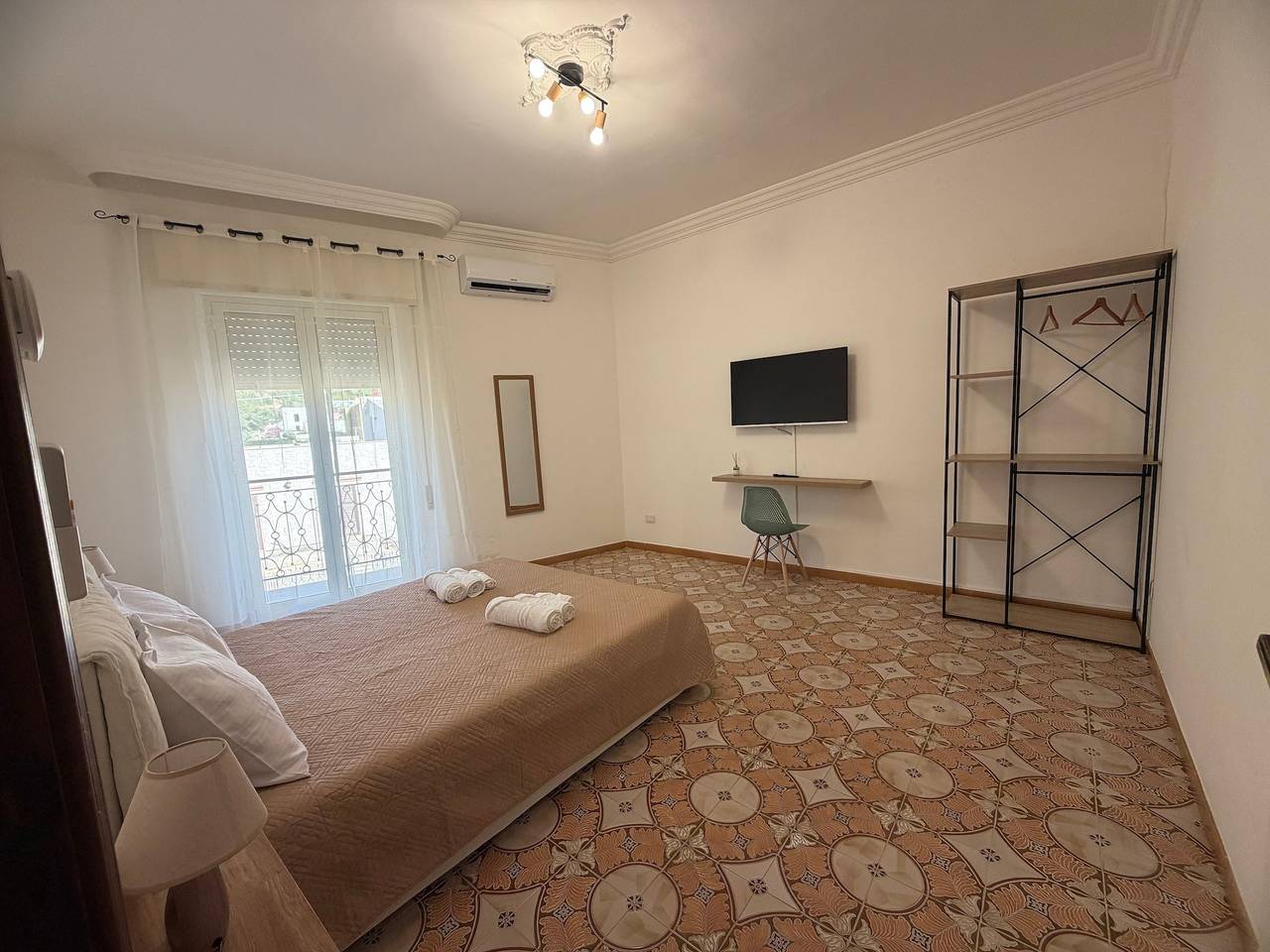 Appartamento intero, Appartamento 'Le Dimore Del Mare' con Balcone, Wi-Fi e Aria Condizionata in Casa Santa (Sicilia), Erice