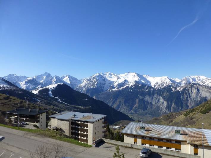 Ganze Wohnung, Charmantes 3-Zimmer-Apartment für 6 Personen in Alpe d'Huez mit Südbalkon in Huez, Nationalpark Écrins