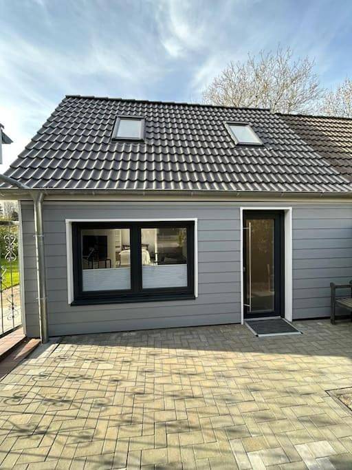 Ferienhaus für 2 Personen, mit Terrasse und Garten in Rendsburg