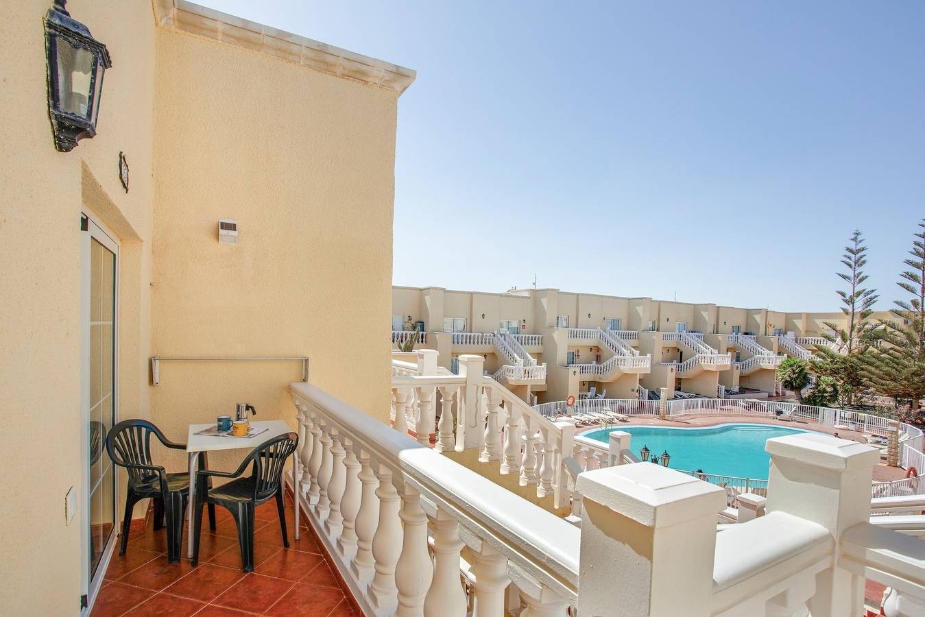 Appartement entier, Appartement de vacances 'Marysol' avec piscine partagée, terrasse privée et Wi-Fi in Caleta de Fuste, Antigua