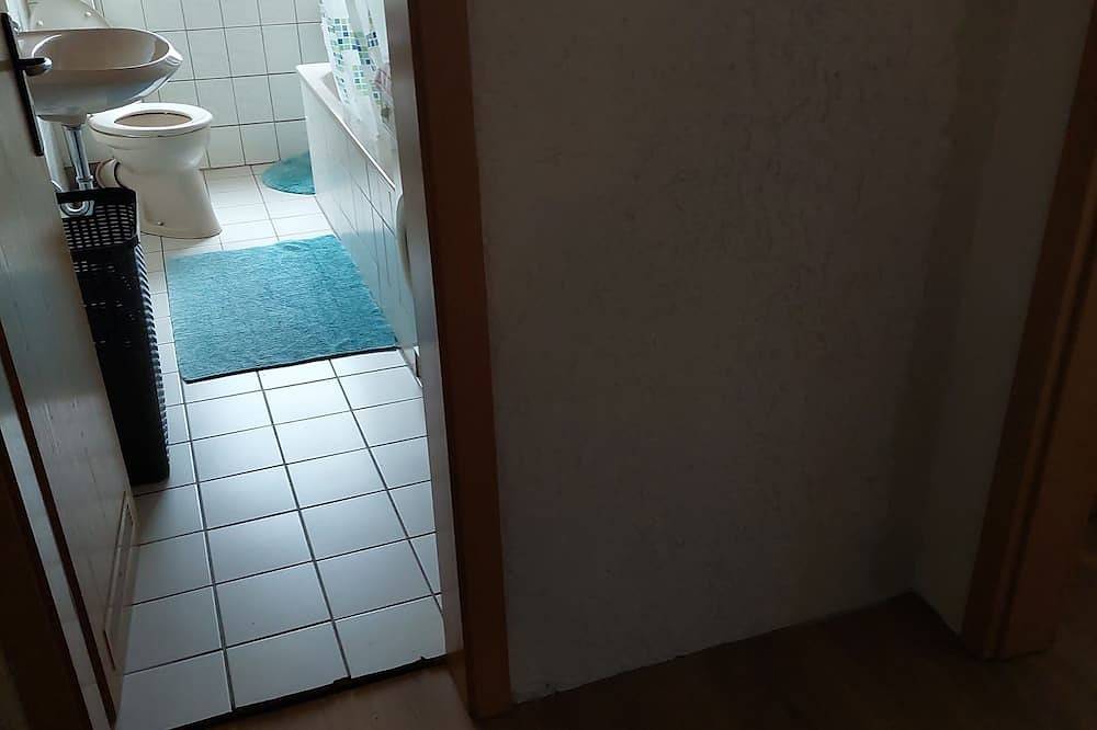 Ganze Wohnung, Top App für 2 bis 3 Personen Tageweise Oder Wochenweise Alles Vorhanden in Pirmasens, Pfalz
