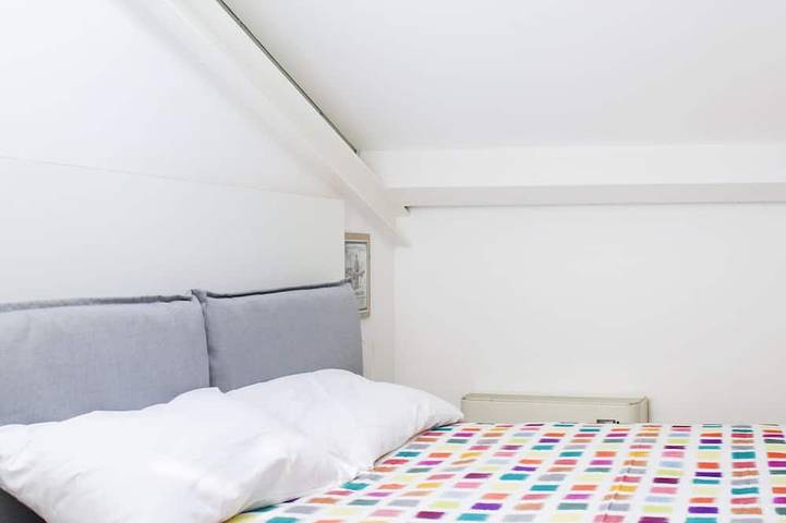 Appartamento intero, Casaginko - Accogliente loft con Giardino a Milano, zona Navigli. in Milano, Provincia di Milano