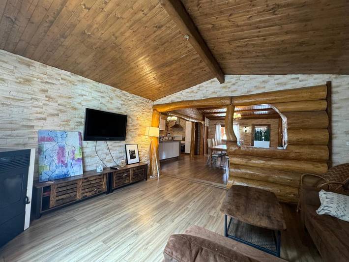 Gîte pour 6 personnes, avec jacuzzi et jardin, animaux acceptés à Saint-Pourçain-sur-Sioule - 2