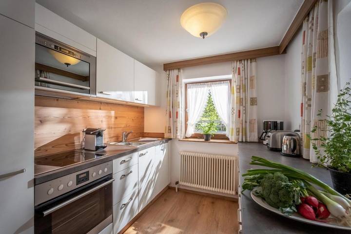 Chalet für 13 Personen, mit Garten und Ausblick in Mayrhofen - 4