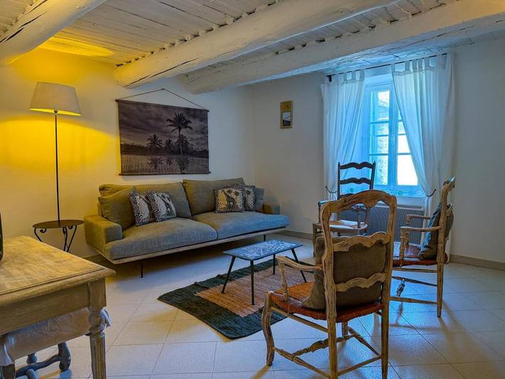 Location de vacances pour 4 personnes, avec Balcon ainsi que Terrasse et Vue à Joucas - 4