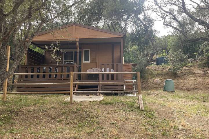 Bungalow Marcu Maurea 1 (climatisé) à 300m de la plage. in Belvédère-Campomoro, Arrondissement de Sartène