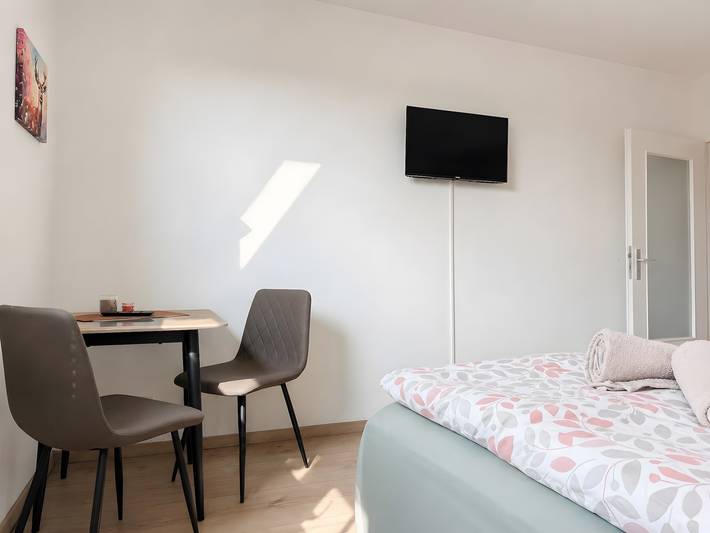 Ferienwohnung für 5 Personen, mit Balkon und Garten in Oberhausen - 4