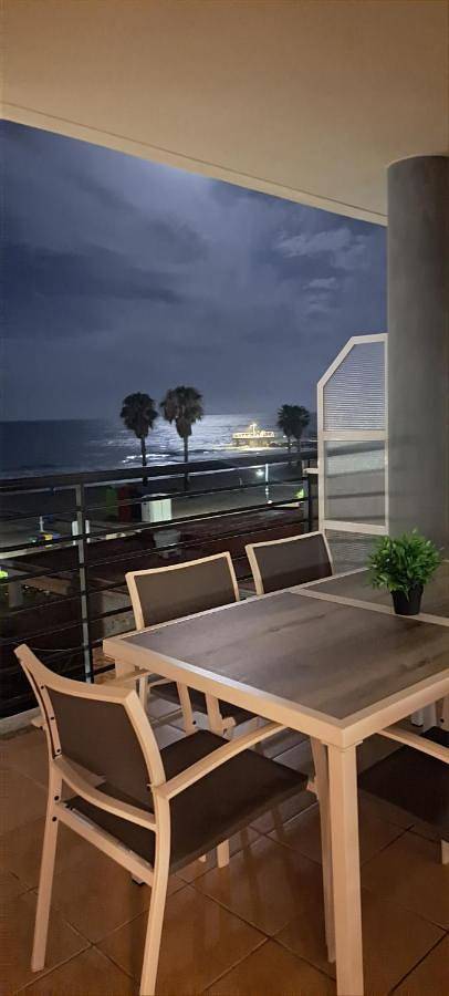 Apartamento para 4 personas, con Terraza y Vistas en Chilches