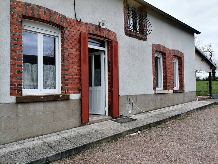 Ferienhaus 'Le Gîte du Champ de la Croix' mit privater Terrasse, Garten und WLAN in Subligny, Bourges und Umgebung
