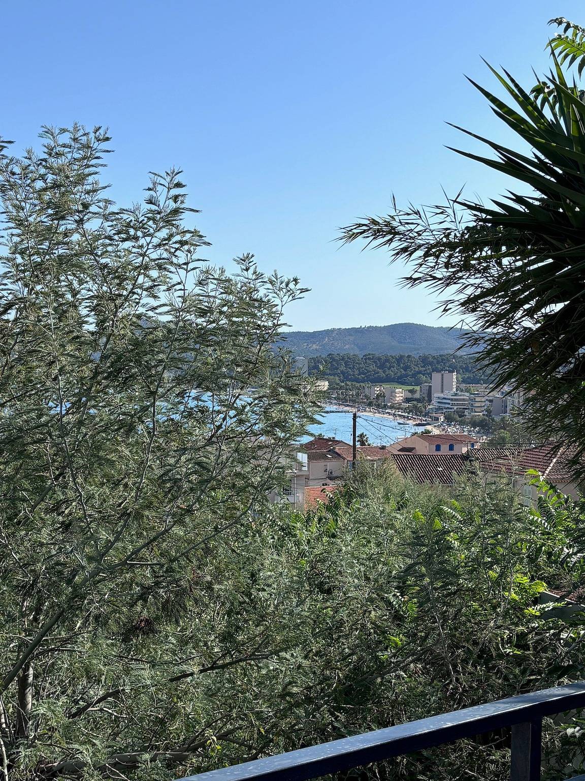 Maison de vacances 'Chez Cisco' avec vue sur la mer, Wi-Fi et climatisation in Le Lavandou, Parc national de Port-Cros