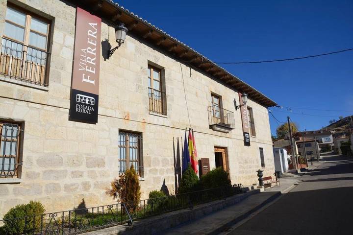 Hotel para 2 personas, con terraza además de jardín y sauna en Provincia de Palencia - 2