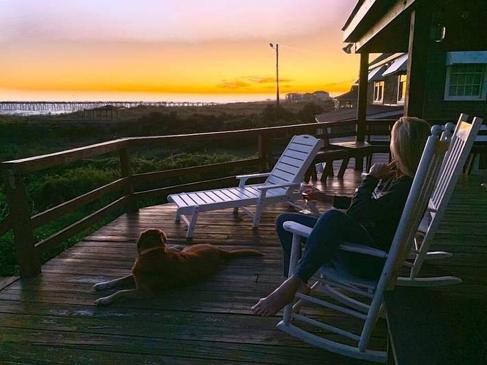 Vacation rental for 18 people, with terrace and yard in Atlantic Beach