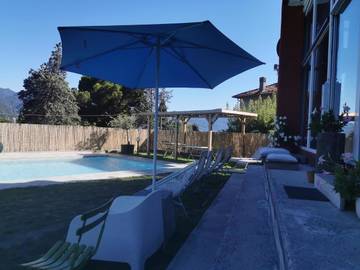 Chambre d’hôte pour 2 personnes, avec piscine et vue ainsi que vue sur le lac et jardin à Comune di San Siro