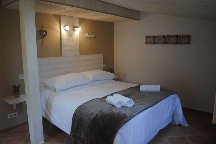 Gîte pour 4 personnes, avec jardin à Eymet - 3