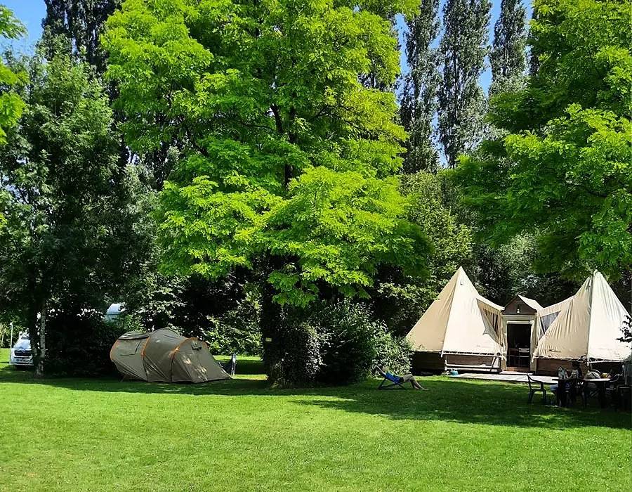 Mobil-home Confort 2 pièces 2 personnes Terrasse in Secondigny, Deux-Sèvres