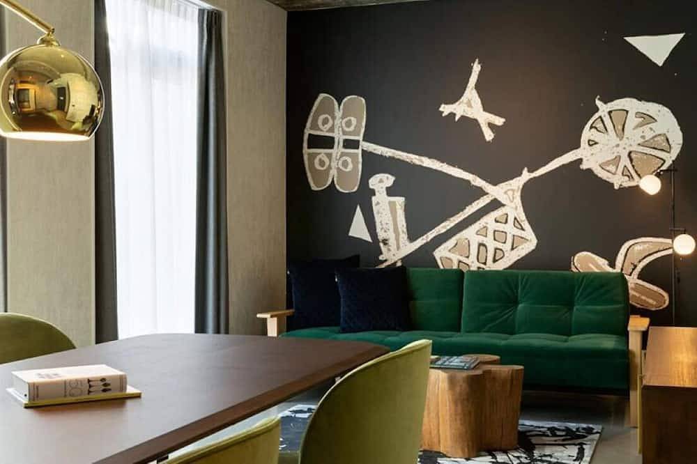Boutique Hotel Stay Near Market Hall & Cube Houses in Rotterdam in Rotterdam, South Holland