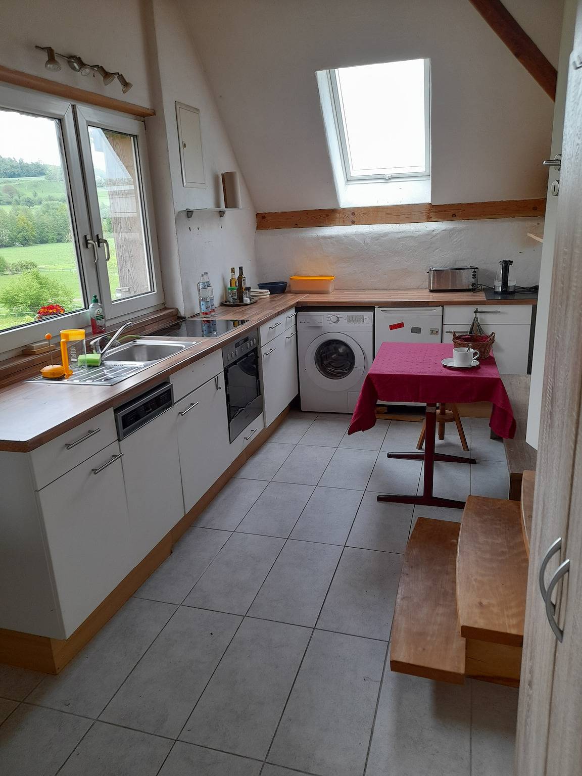 Ganze Wohnung, Ferienwohnung "Eschle" mit privater Terrasse und Wlan in Deggenhausertal, Region Bodensee-Oberschwaben