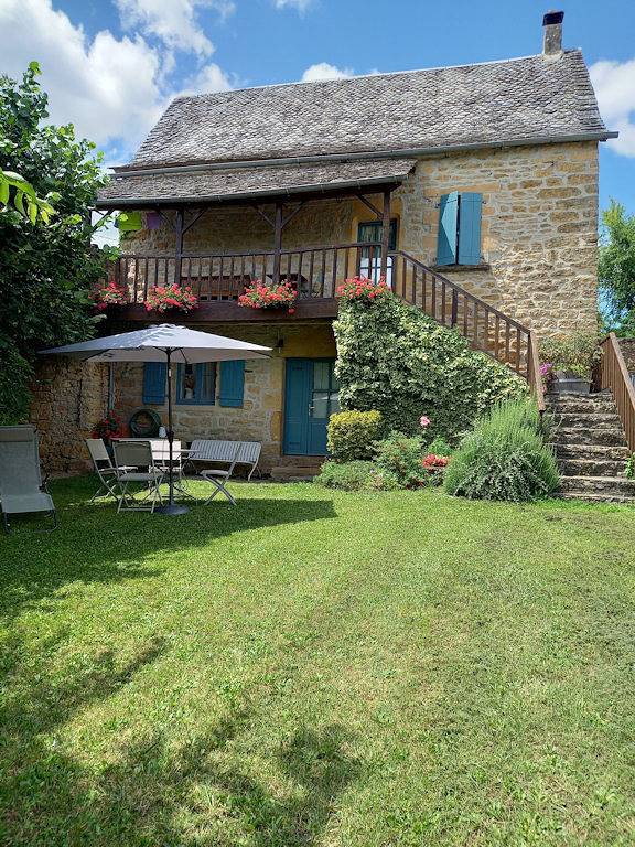 Gîte pour 4 personnes, avec balcon