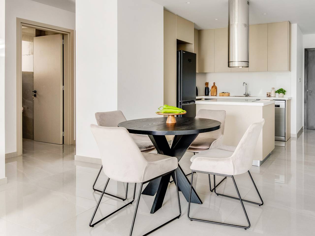 Appartement entier, Sanders Premier - Appartement confortable de 2 chambres avec balcon in Limassol, Chypre du Sud