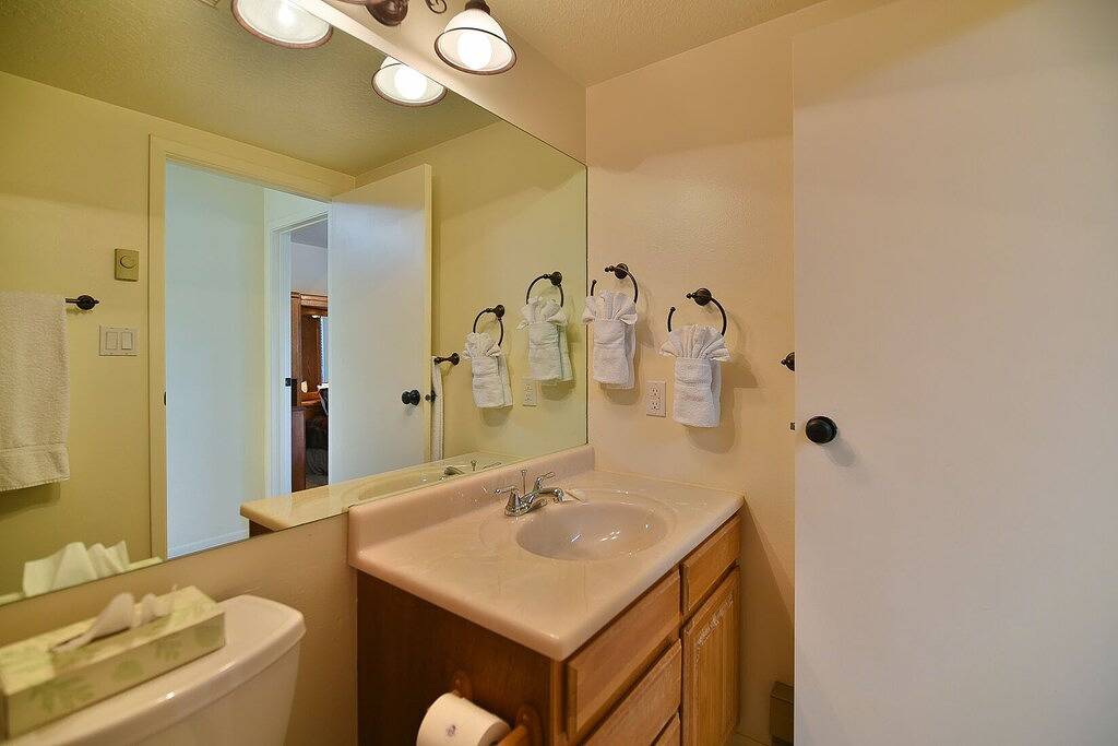 Ganze Wohnung, 1 Br Wohnung in der Nähe von Pineview Reservoir und Powder Mountain mit kostenfreiem Wlan in Eden (UT), Uinta Wasatch Cache National Forest