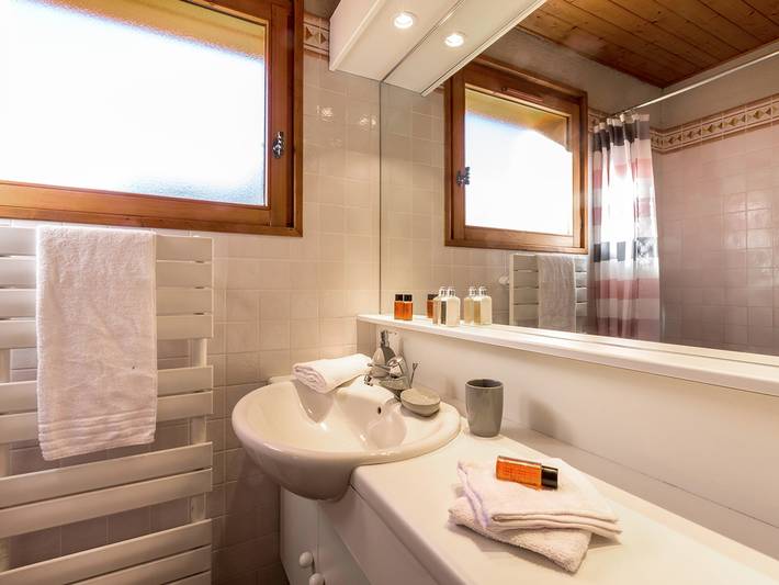 Gîte pour 6 personnes dans Lac des Confins - 4