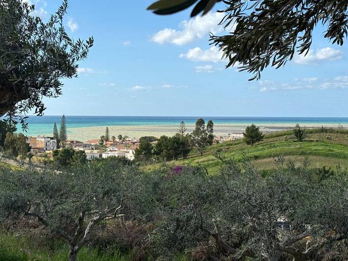 Location de vacances pour 4 personnes, avec vue et terrasse, animaux acceptés à San Leone