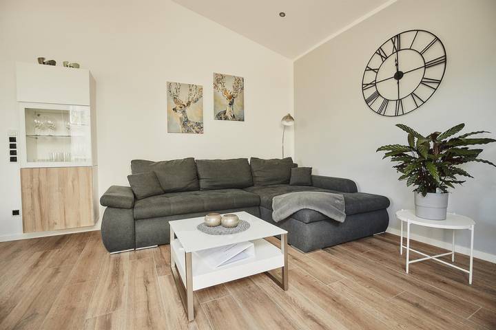 Ferienhaus für 4 Personen, mit Sauna und Pool sowie Garten in Rheinland-Pfalz - 2