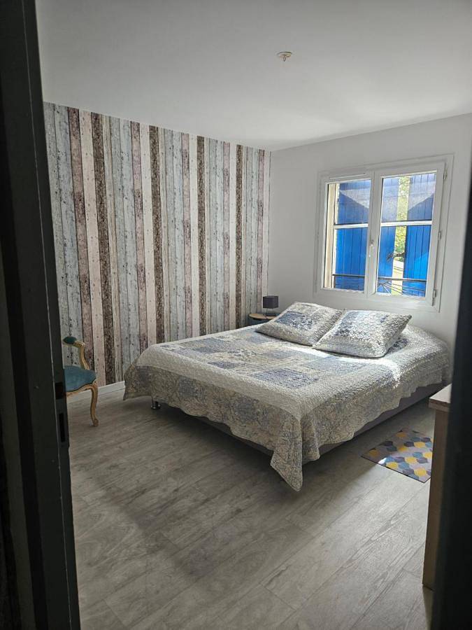 Location de vacances pour 2 personnes, avec Jardin et Vue à Noaillan