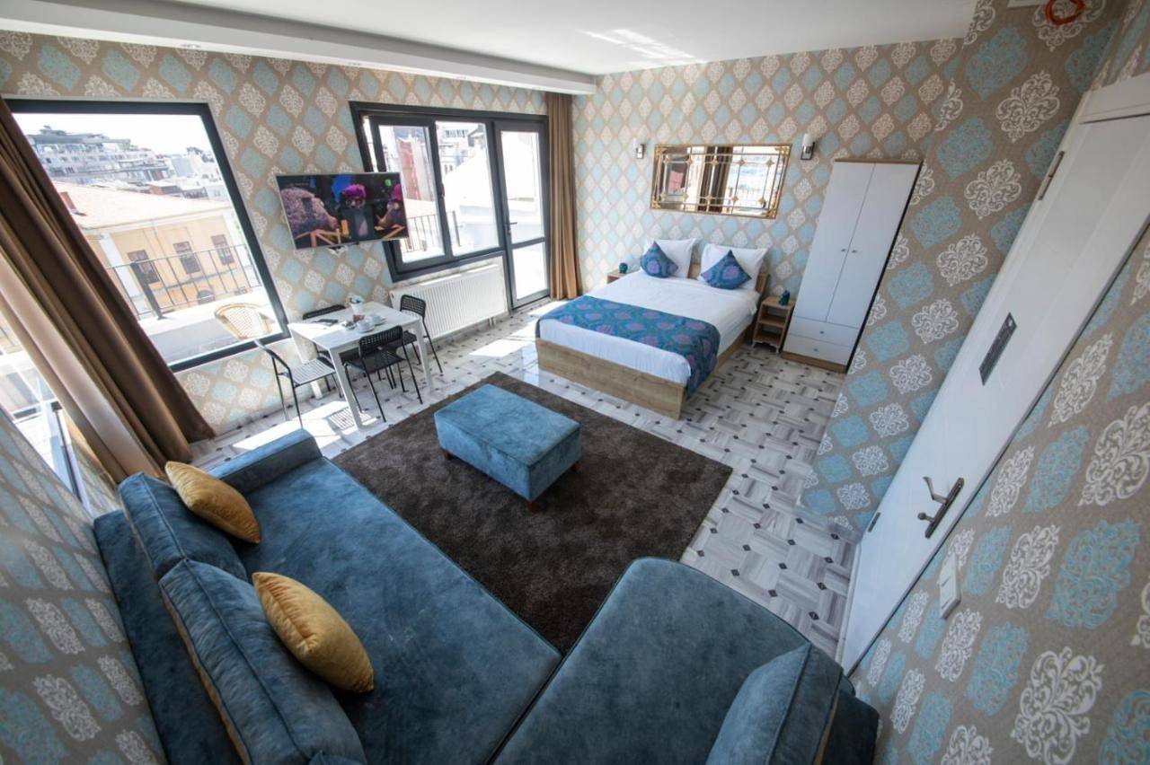 King Room with Balcony in Beyoğlu, Kuloğlu Mahallesi