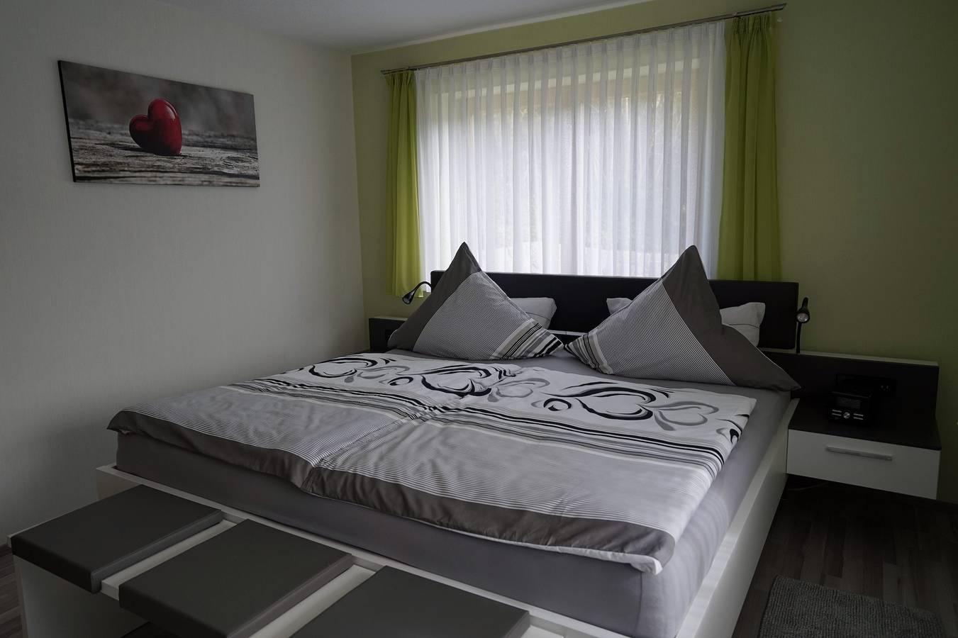 Ganze Wohnung, Ferienwohnung 'Bohnert' mit gemeinsamer Terrasse, Gemeinschaftsgarten und Wi-Fi in Fischerbach, Kinzigtal