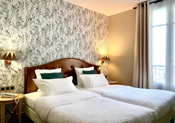 Hôtel pour 5 personnes, avec balcon dans Sorbon