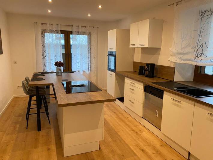 Ferienhaus für 10 Personen, mit Terrasse in Osann-Monzel