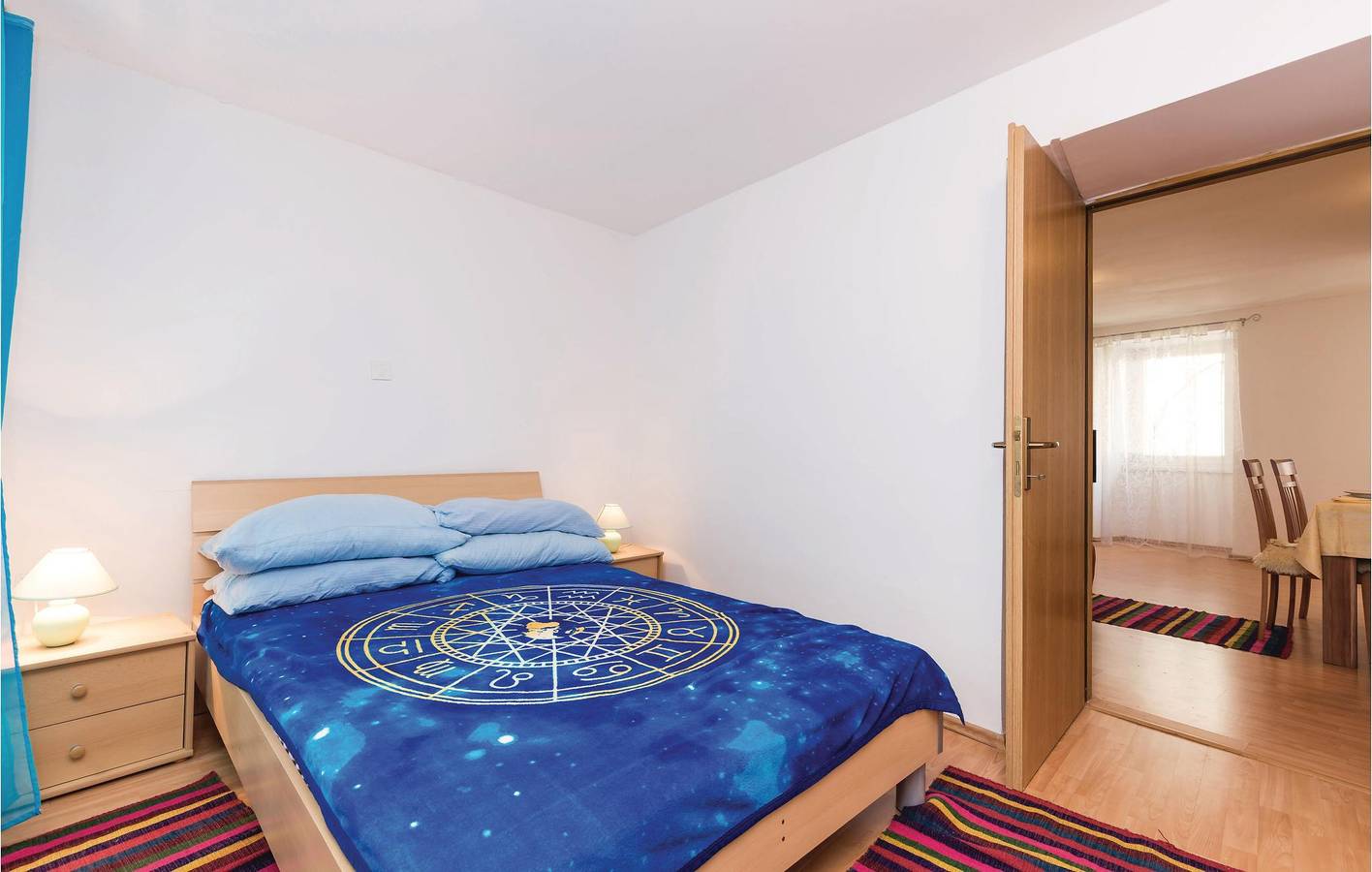 Ganze Ferienwohnung, Gemütliches Apartment am Strand mit WLAN und Klimaanlage – 1 km vom Strand entfernt in Senj, Kvarner Festland