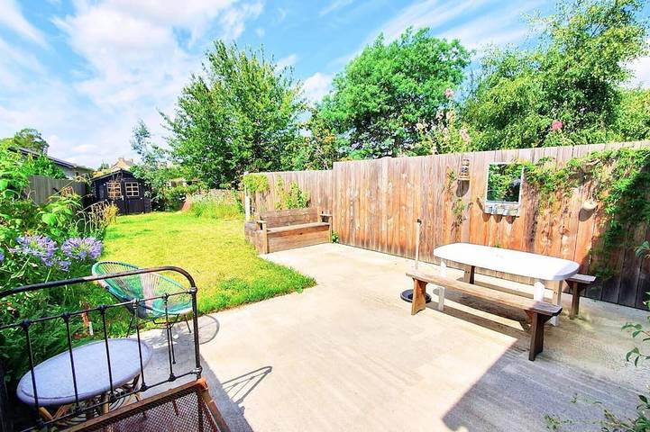 Location de vacances pour 4 personnes, avec Jardin à La Gouesnière