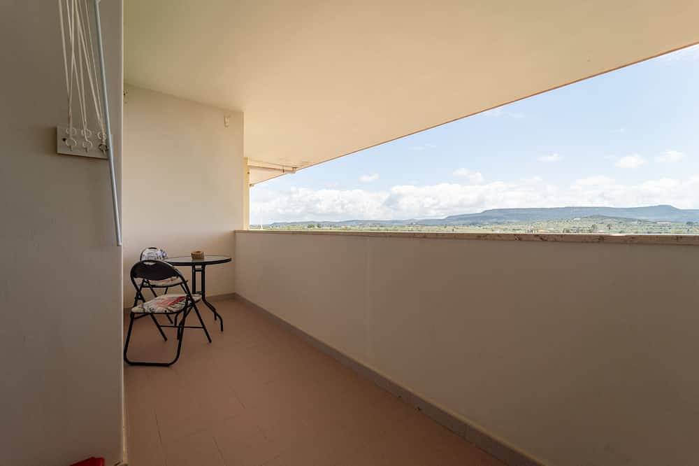 Entire apartment, Aurelia House - Elegance and comfort in Alghero, Sassari Province