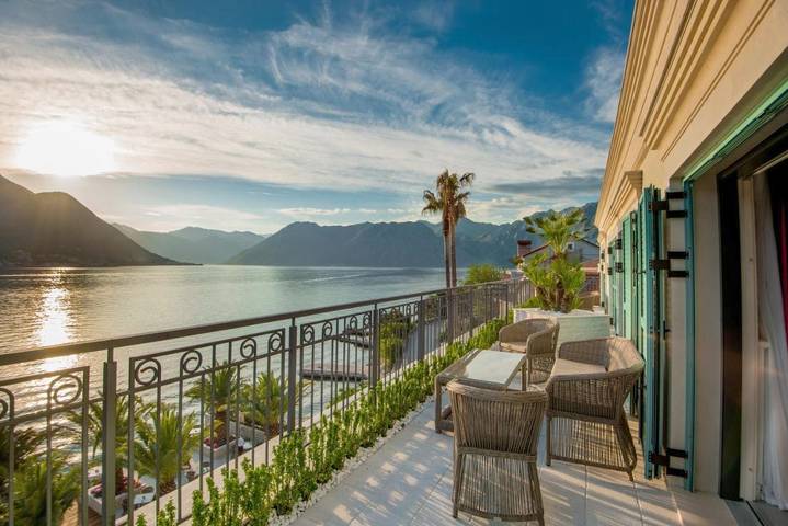 Hôtel pour 2 personnes, avec jacuzzi et jardin ainsi que sauna et piscine