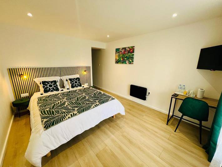 Gîte pour 2 personnes, avec terrasse ainsi que jacuzzi et jardin à la Plaine des Cafres - 2