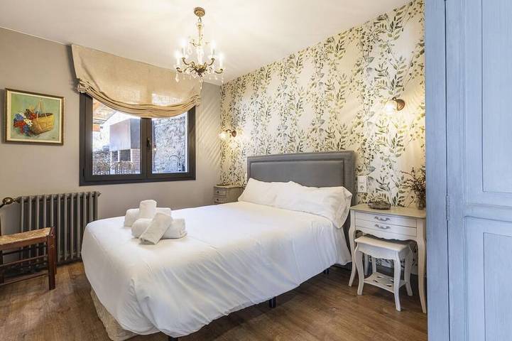 Location de vacances pour 10 personnes, avec jardin à Latour-de-Carol - 2