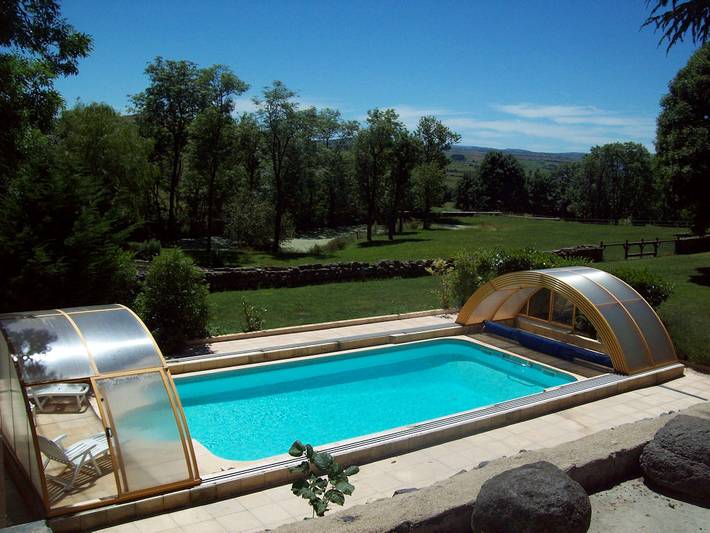 Chambre d’hôte pour 2 personnes, avec jardin et piscine dans le Cantal - 2