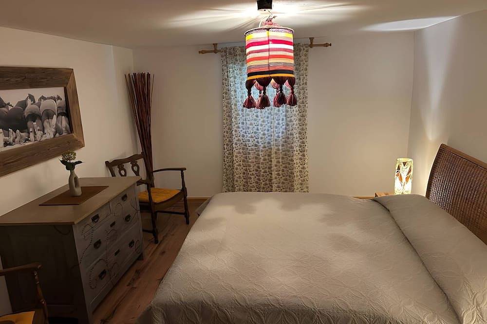 Ganze Wohnung, 2 Ferienwohnungen mit Garten & Terrasse im Wald – 9 Personen - für Familien & Freundesgruppen in Ottenhöfen im Schwarzwald, Mittlerer Schwarzwald