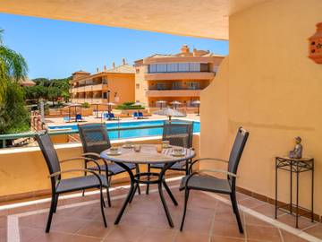 Vakantieappartement voor 4 Personen in Elviria, Marbella, Afbeelding 1