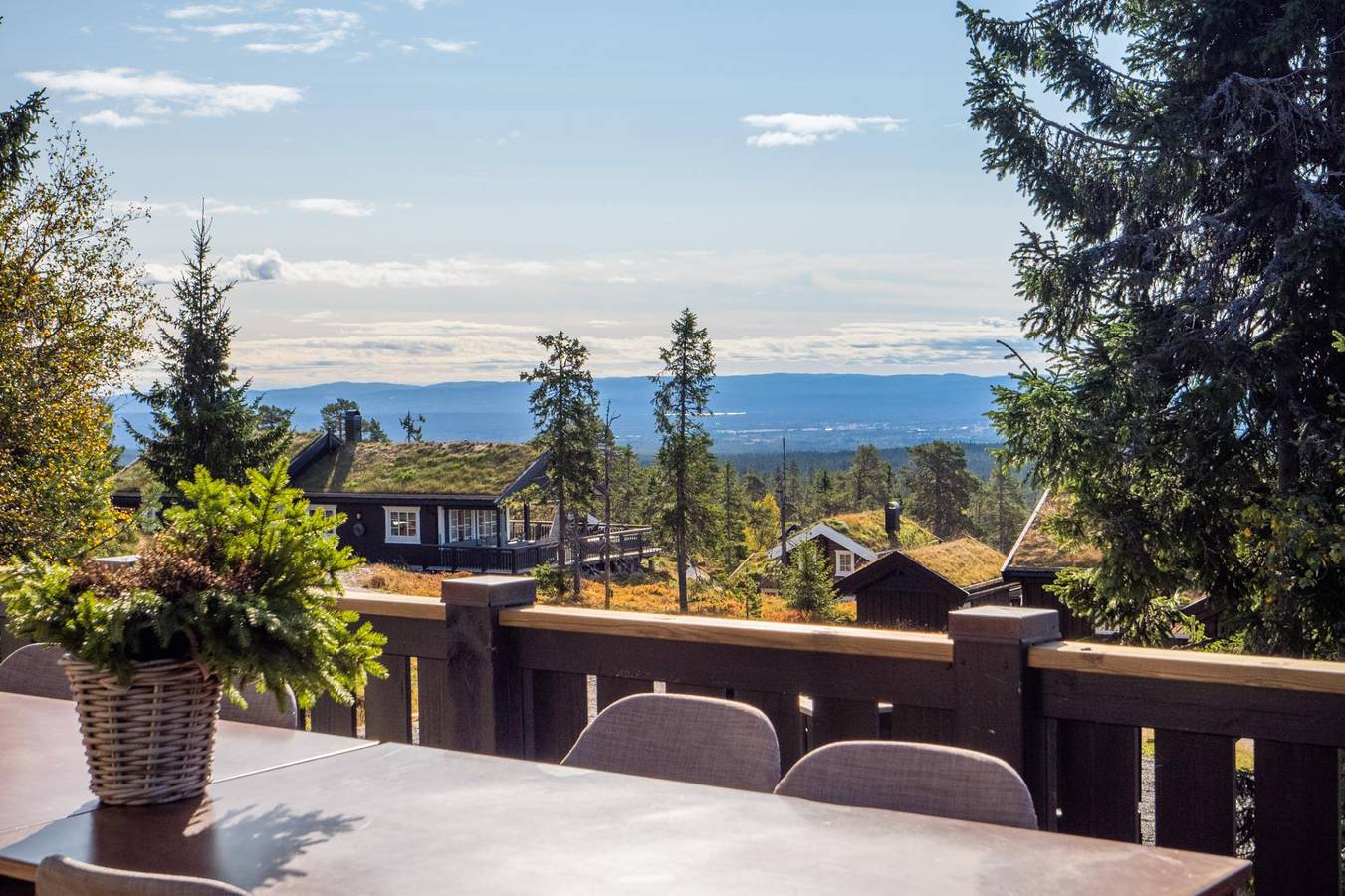 Ferienhaus für 14 Personen mit Terrasse in Løten