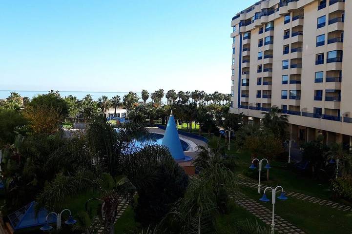 Ferienwohnung für 4 Personen, mit Balkon und Pool sowie Garten - 1